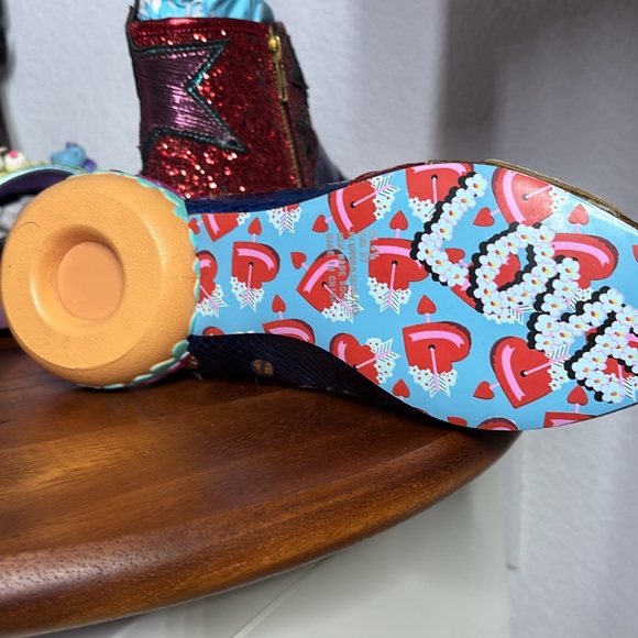 irregular choice random assortment single shoes non pairs - Picture 10 of 11